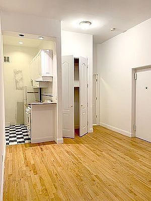 2nd image of 151 W 76th St #1F