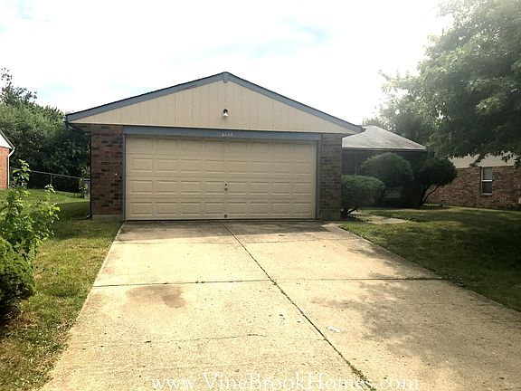 3rd image of 6056 Green Knolls Dr