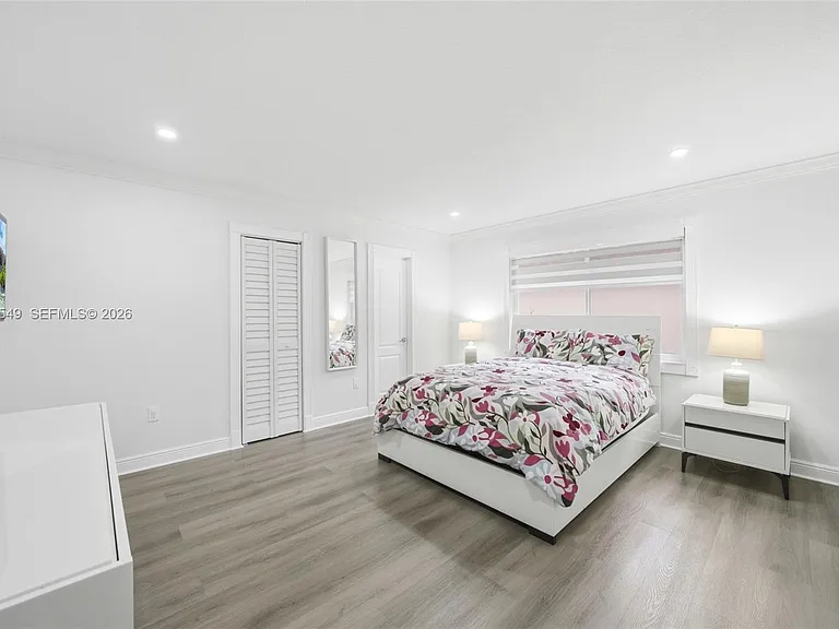 881 NW 133rd Ave — Photo 22