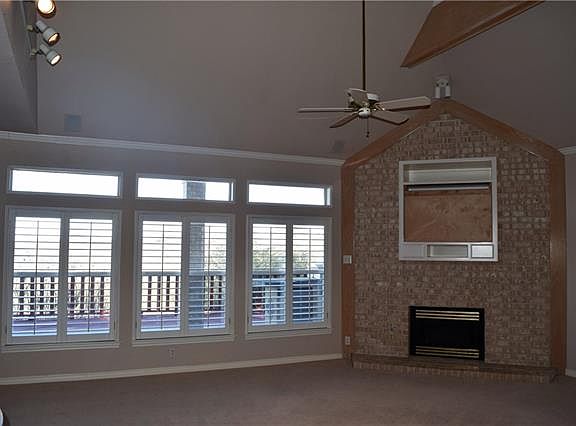 3rd image of 8518 Fairway Dr