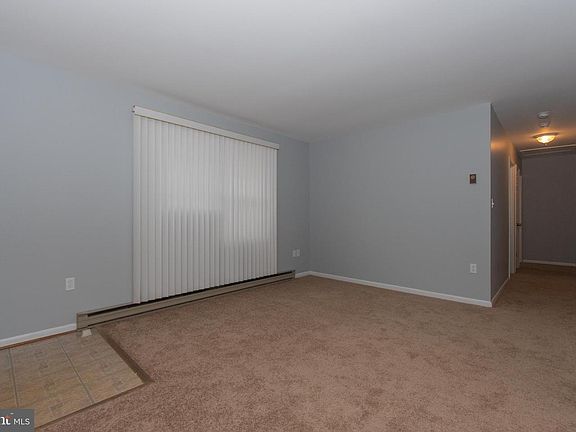 3rd image of 209 McGuirk Dr