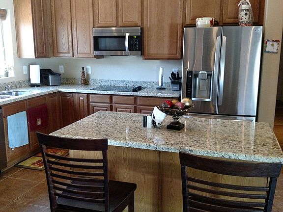 new granite and appliances