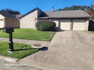 19318 Quiet Brook Dr, Houston, TX 77084