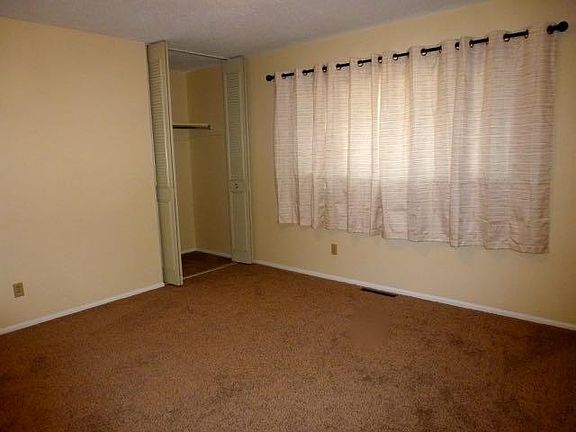 2nd image of 1600 Avenue E