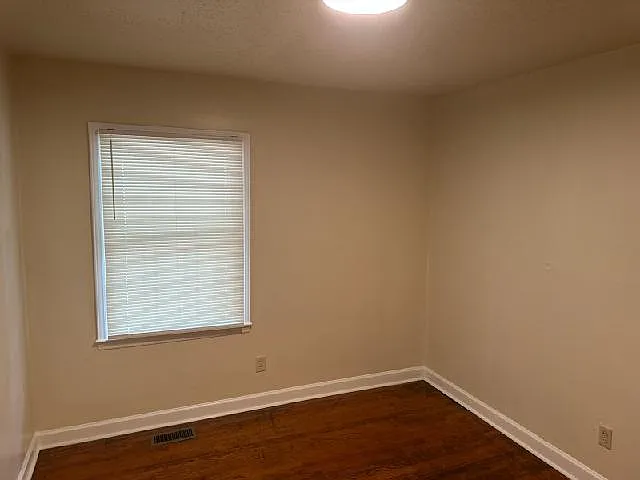 512 Quail Ct — Photo 1