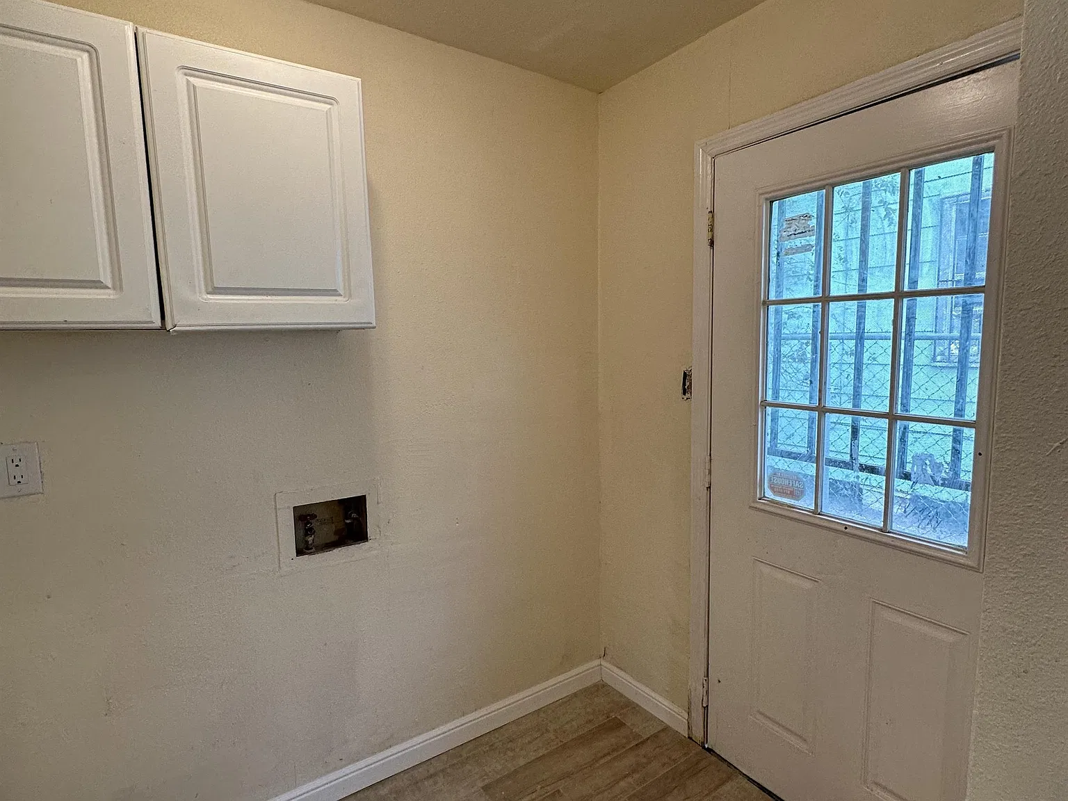 3905 Tagle Street - 1 — Photo 4