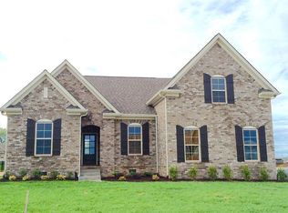 2301 Coppergate Way, Thompsons Station, TN 37179