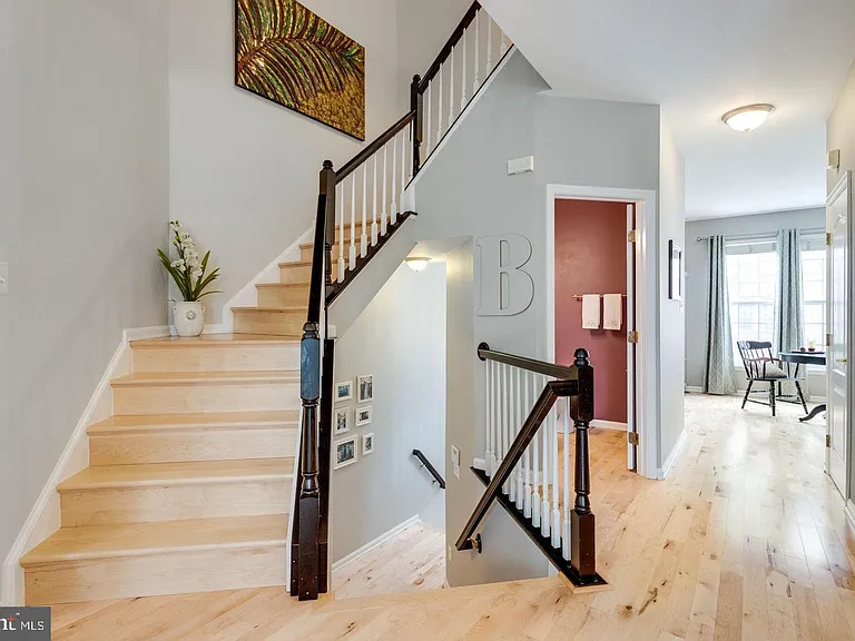 6485 Sutcliffe Dr — Photo 31