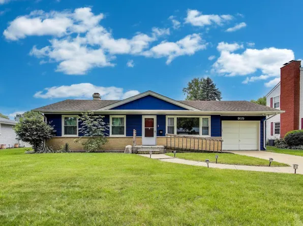 915 Carol Ave, Elgin, IL 60123