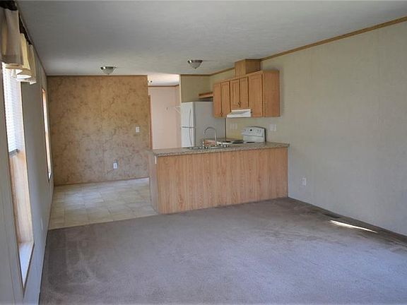 4th image of 137 Knobvue Dr