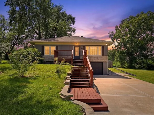 2118 S 47th St, Kansas City, KS 66106