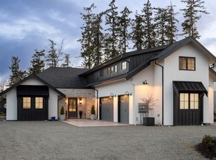 839 Clayton Rd, North Saanich, BC V8L 5M3