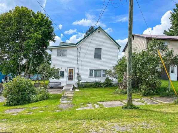 249 7th St, Davis, WV 26260