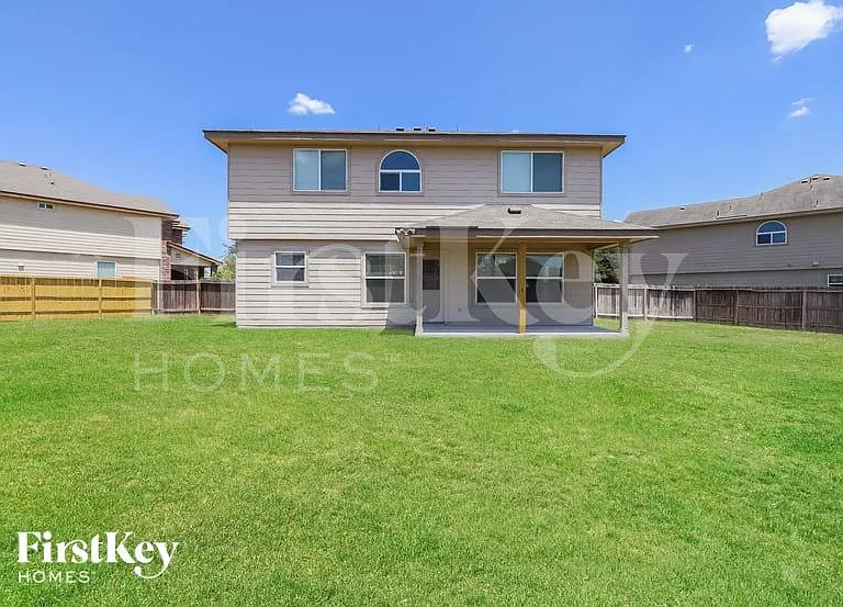 9803 Wolff Run — Photo 14