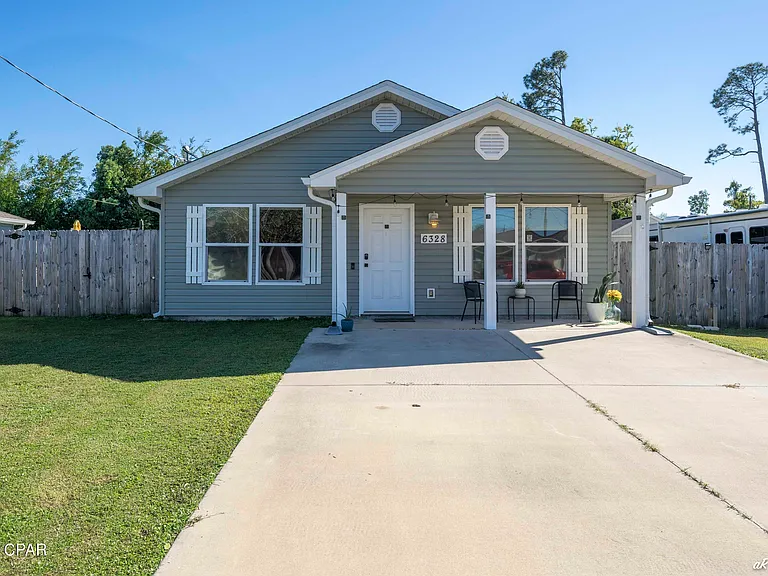6328 Olokee St — Photo 1