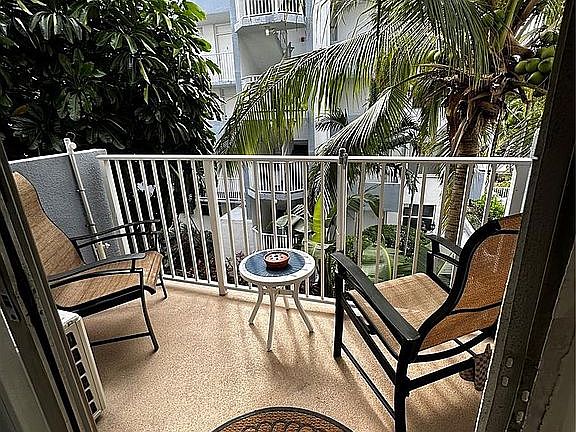 2nd image of 1801 S Treasure Dr APT 305