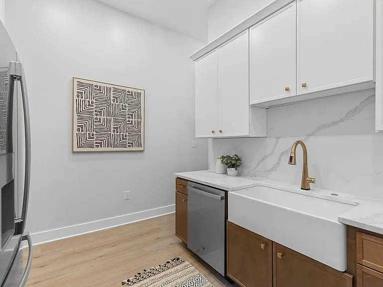 804 Cedar Ave — Photo 13
