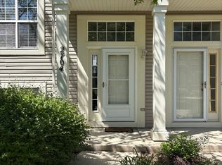 2704 Canyon Dr, Plainfield, IL 60586