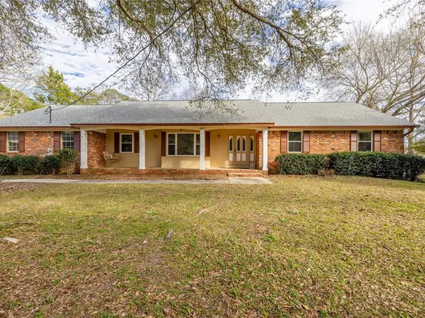 2207 Monaco Dr, Tallahassee, FL 32308