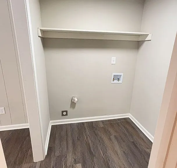 3134 Monterrey Sq — Photo 36