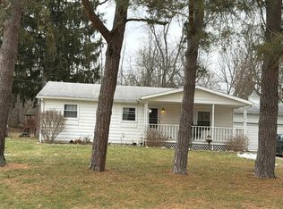 140 Blythe Ave, Linden, MI 48451