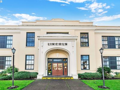 650 W 12th Ave APT 211, Eugene, OR, 97402