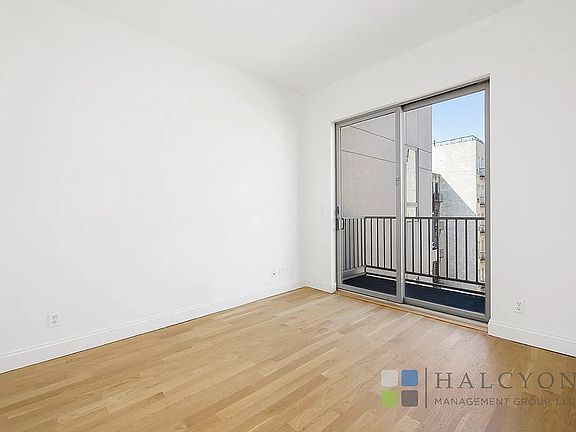 3rd image of 82 Marcy Ave #B3