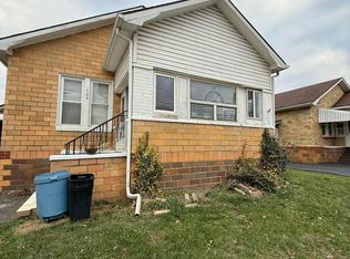 784 E Front St, Logan, OH 43138