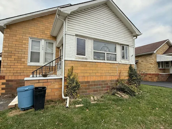 784 E Front St, Logan, OH 43138