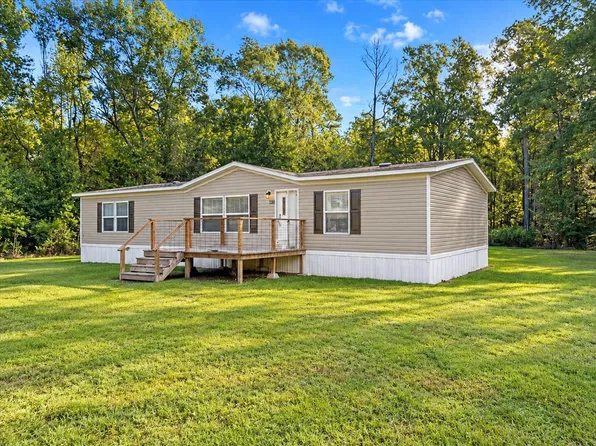 139 Malcom St, Liberty, TX 77575