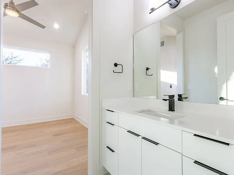 2008 Canterbury St #A — Photo 30