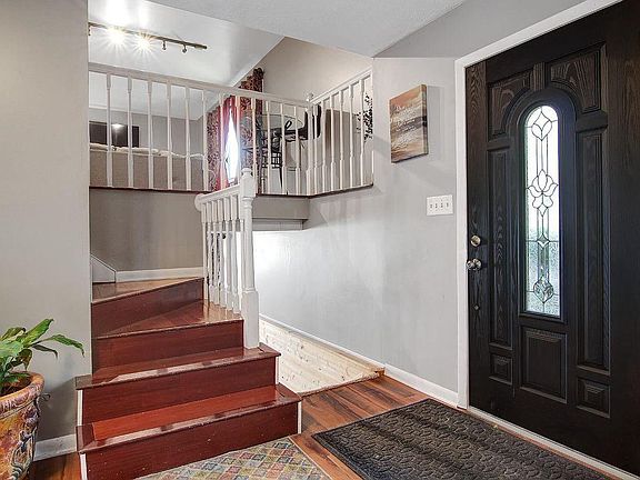 3rd image of 5777 Roosevelt Pl