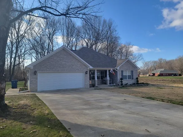 249 Scattered Acres Dr, Dyer, TN 38330