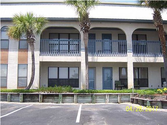 2nd image of 903 NW Avenue A Unit 2