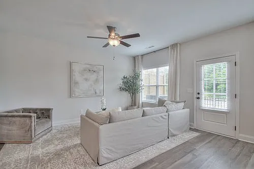 1801 Townhomes — Photo 24