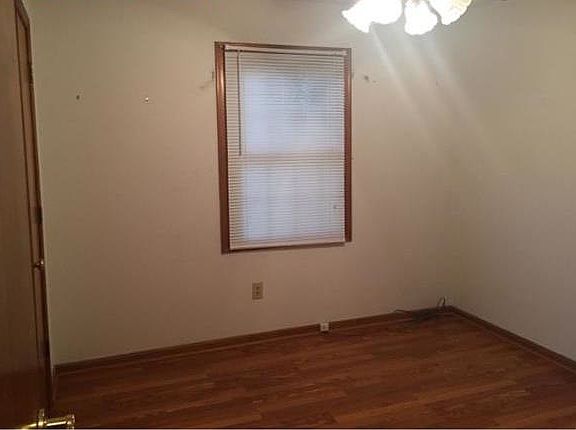 5th image of 904 Pan Ct