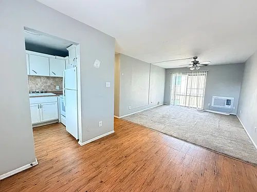 Floor plan 205