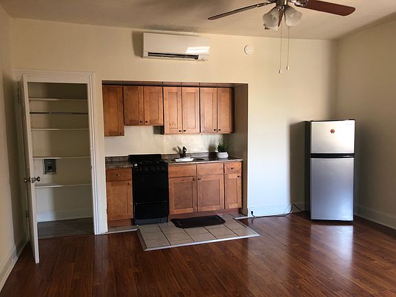 #4M Studio for $1195