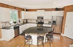 1st image of 7813 W 143rd Pl