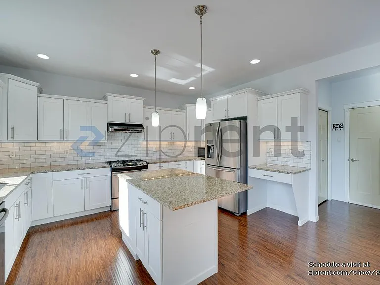 7607 NE 143rd Ct — Photo 8