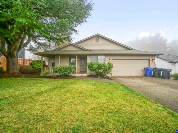1950 Cunningham Ln S, Salem, OR 97302