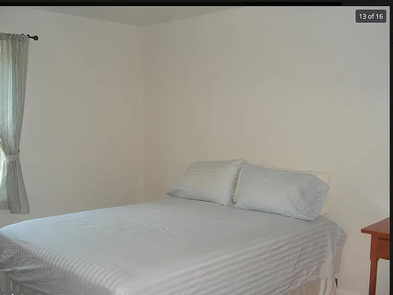 308 Cove View Dr — Photo 6