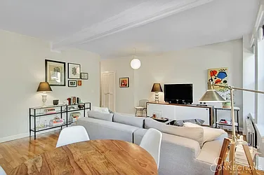 Rented by City Connections Realty