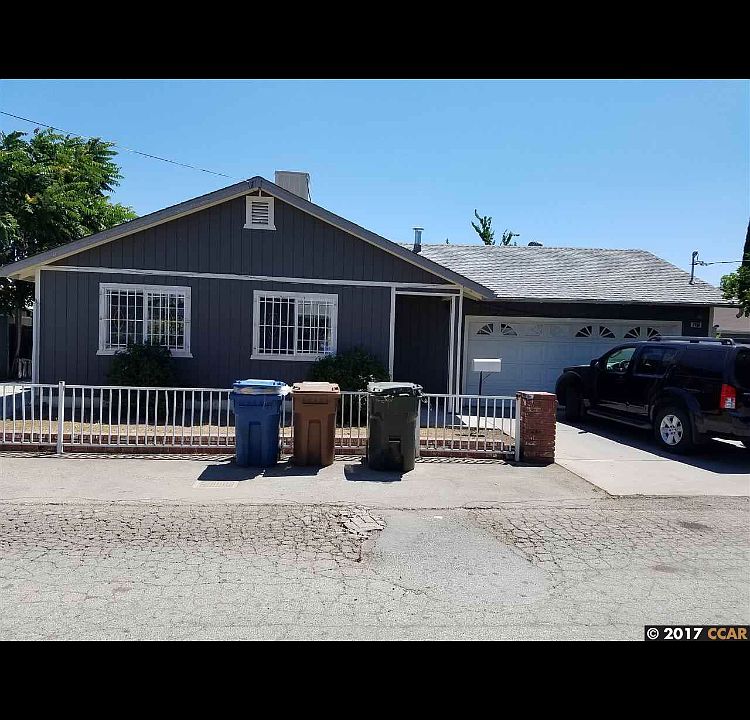 1st image of 2459 Poplar Dr