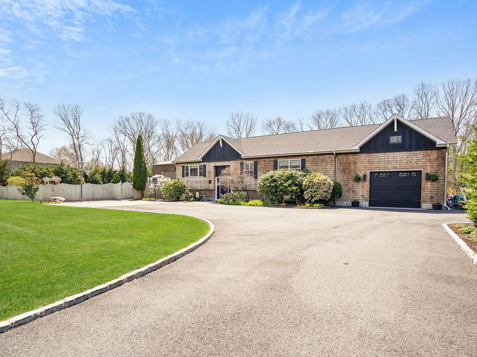 43 Homestead Ave, Westhampton Beach, NY 11978 | Zillow