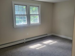 6 Barker St UNIT D, Plaistow, NH 03865