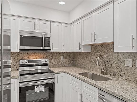 5th image of 1049 NW 30th Ct #1A