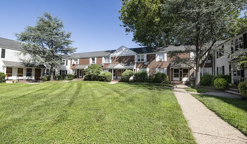 New Milford Estates