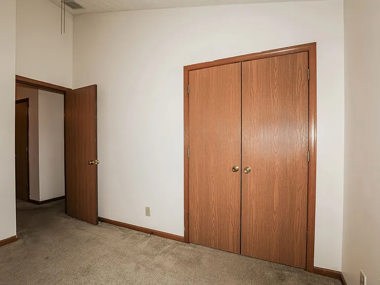 1001 Fannon Dr — Photo 53
