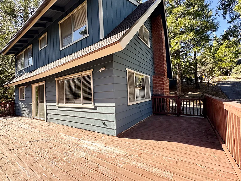 499 Grizzly Rd — Photo 18